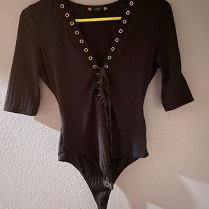 Women’s quarter sleeve bodysuit